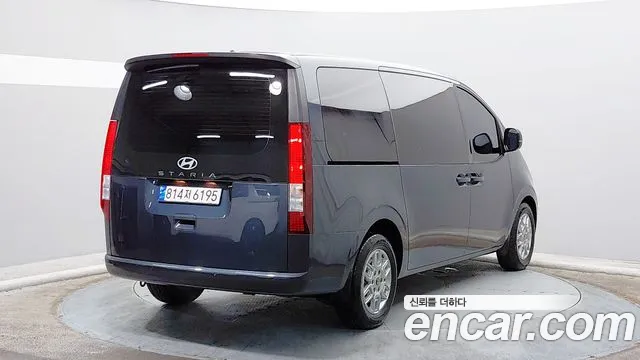 Hyundai Staria — Фото автомобиля 4