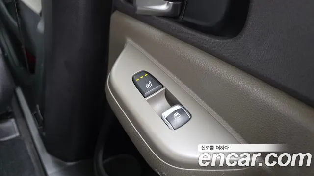Kia Carnival Generation 4 — Фото автомобиля 19