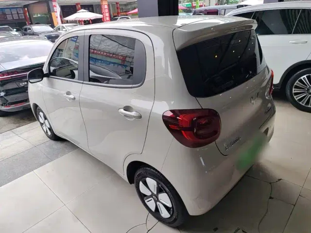 Wuling Hongguang Mini EV — Фото автомобиля 4