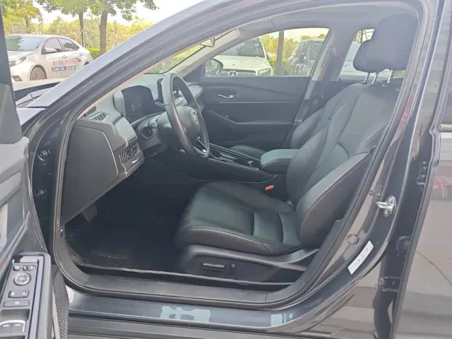 Honda Accord — Фото автомобиля 4