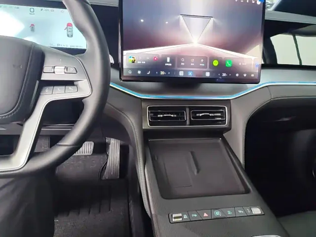 BYD Song L DM-i — Фото автомобиля 9