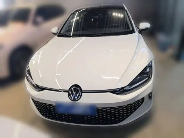 Volkswagen Lamando — Фото автомобиля 4