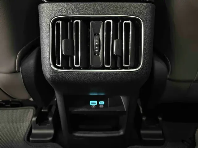 BYD Song PLUS — Фото автомобиля 25