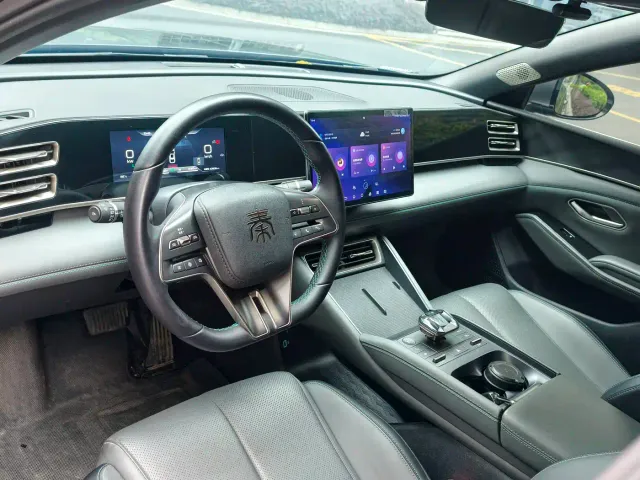 BYD Qin L — Фото автомобиля 7