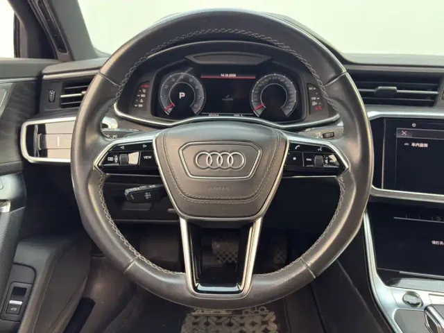 Audi A6L — Фото автомобиля 9