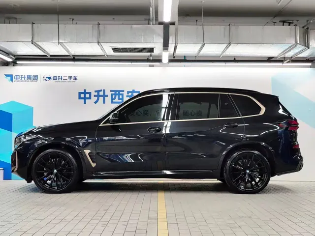 BMW X5 — Фото автомобиля 3
