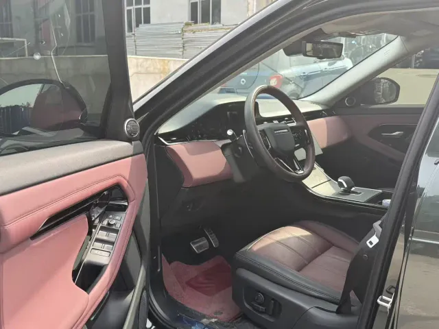 Land Rover Range Rover Evoque — Фото автомобиля 4