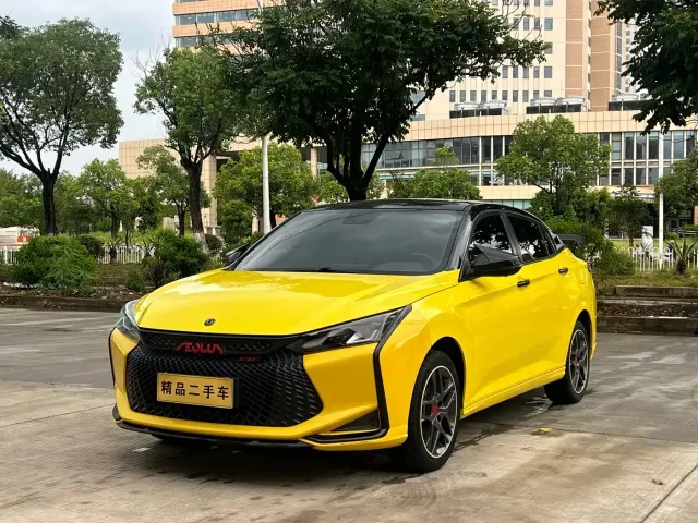 Фотография автомобиля — Dongfeng Yixuan