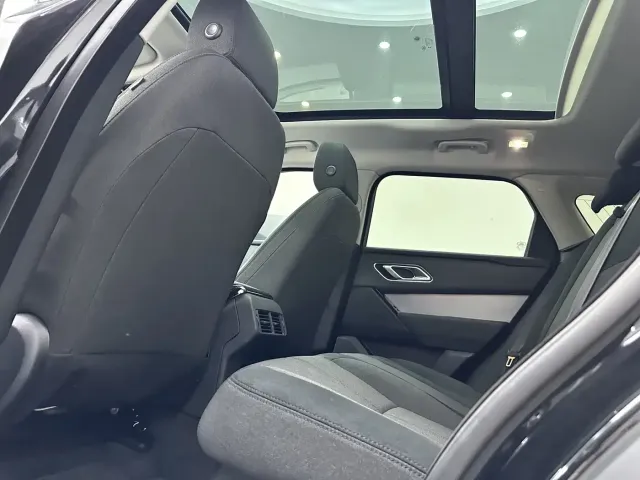 Land Rover Range Rover Velar — Фото автомобиля 12