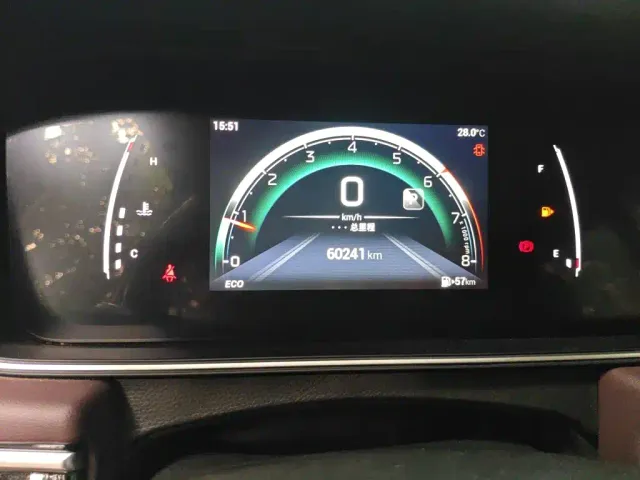 GAC Trumpchi M6 — Фото автомобиля 13