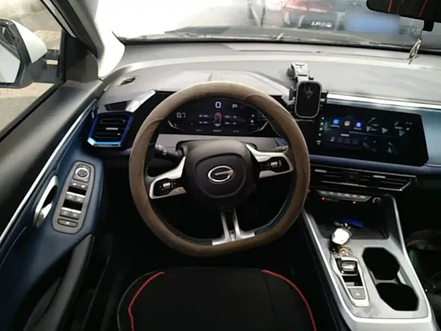 GAC Trumpchi GS3 — Фото автомобиля 10