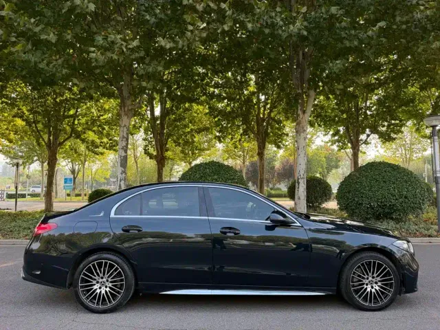 Mercedes-Benz C-Class — Фото автомобиля 4