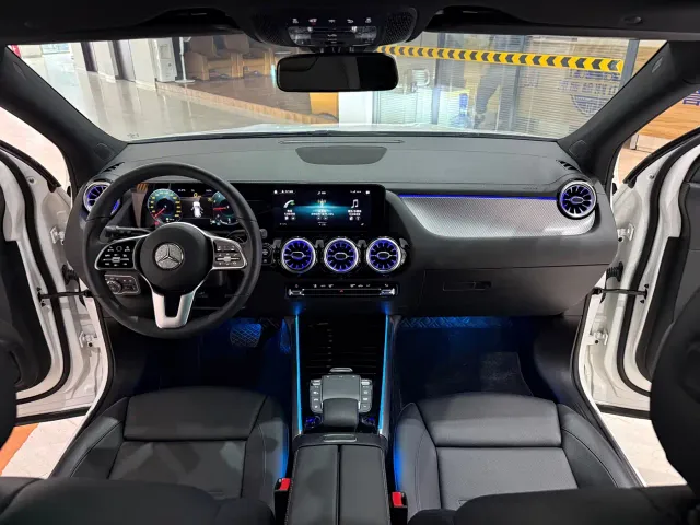 Mercedes-Benz GLA-Class — Фото автомобиля 12