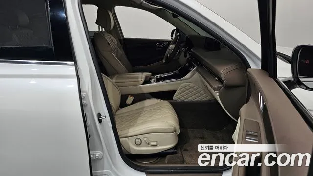 Genesis GV80 2.5T Бензин AWD — Фото автомобиля 18