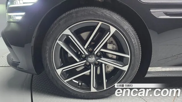 Genesis G80 RG3 — Фото автомобиля 5