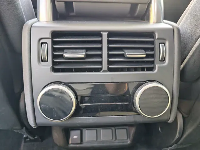 Land Rover Discovery — Фото автомобиля 13
