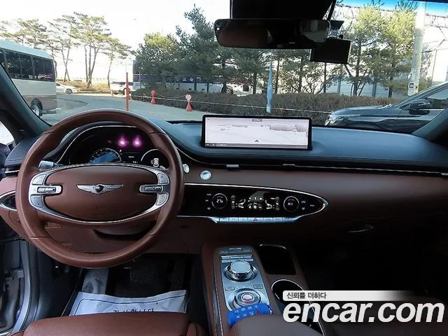 Genesis GV70 2.5T Бензин AWD — Фото автомобиля 7