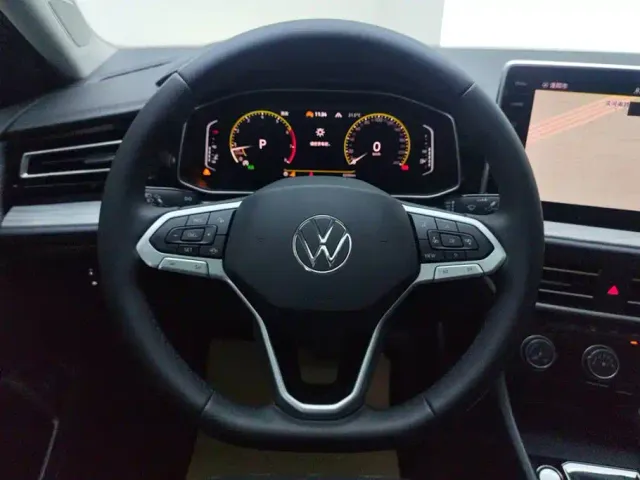 Volkswagen Sagitar — Фото автомобиля 15