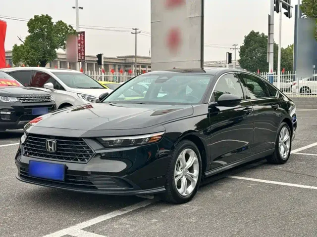 Фотография автомобиля — Honda Accord