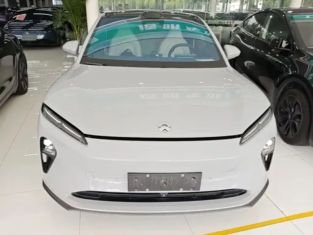Nio ET5 Touring — Фото автомобиля 2
