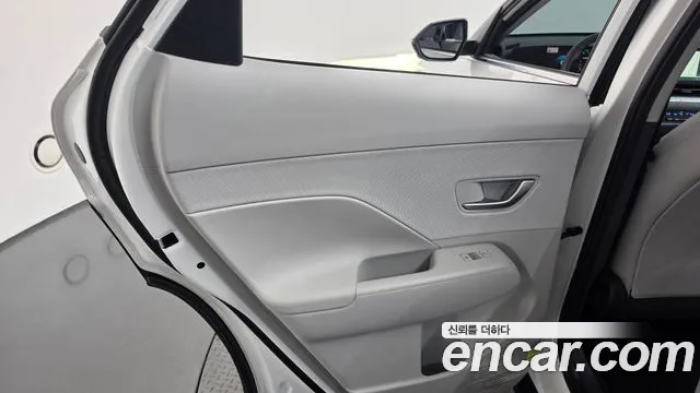 Hyundai Kona Kona (SX2) Бензин 1.6 турбо 2WD — Фото автомобиля 22
