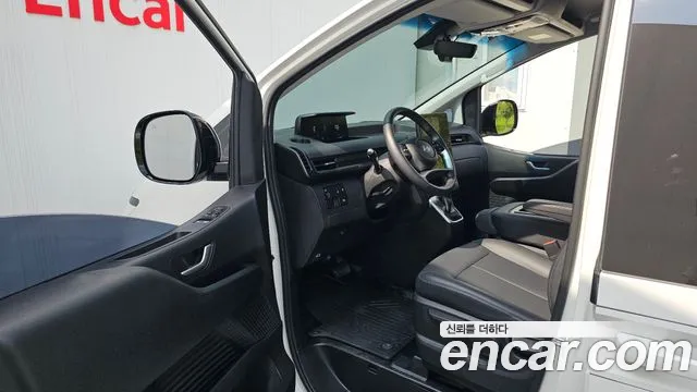 Hyundai Staria Staria L3.5 Карго 3 места — Фото автомобиля 9