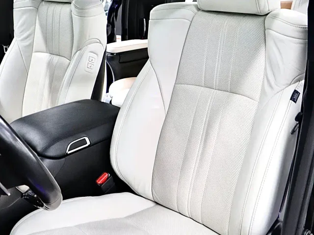 Lexus LM — Фото автомобиля 11