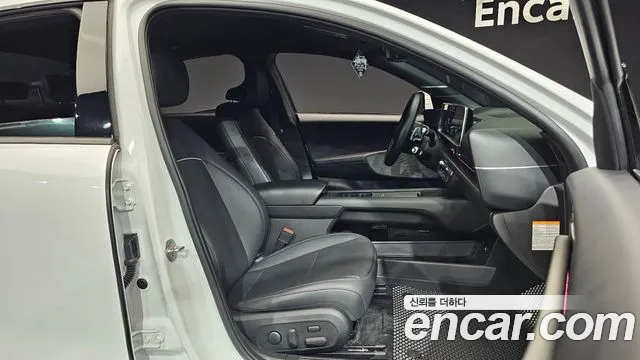 Hyundai Ioniq6 Long Range AWD — Фото автомобиля 10