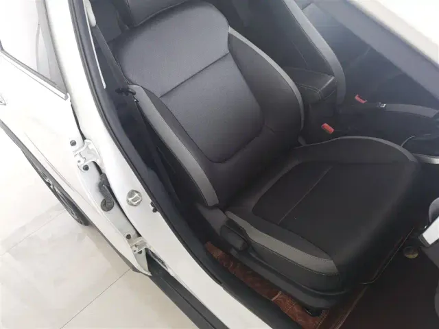 Kia KX1 — Фото автомобиля 24