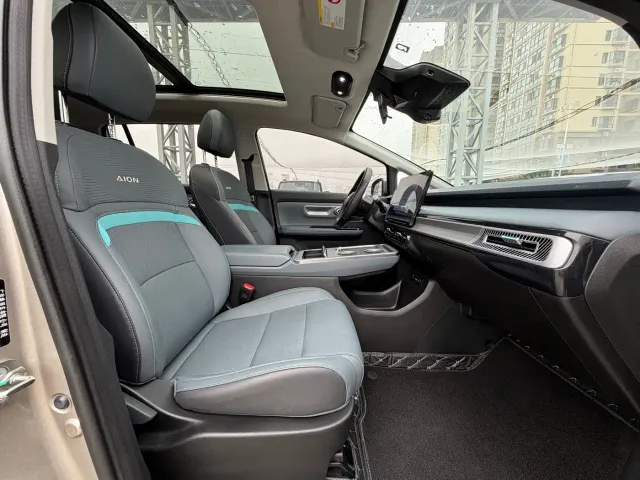 GAC Aion Y — Фото автомобиля 17
