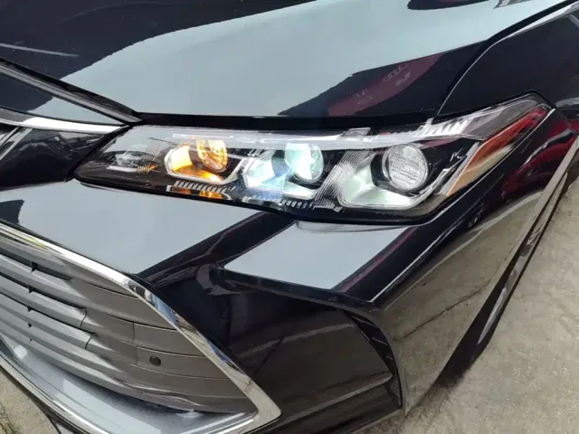 Toyota Avalon — Фото автомобиля 23