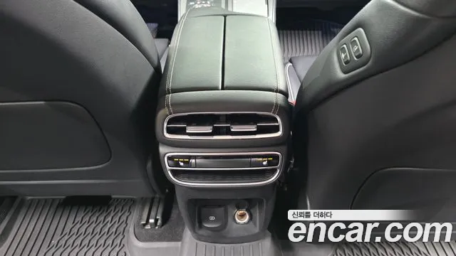 Genesis GV80 2.5T Бензин AWD — Фото автомобиля 16