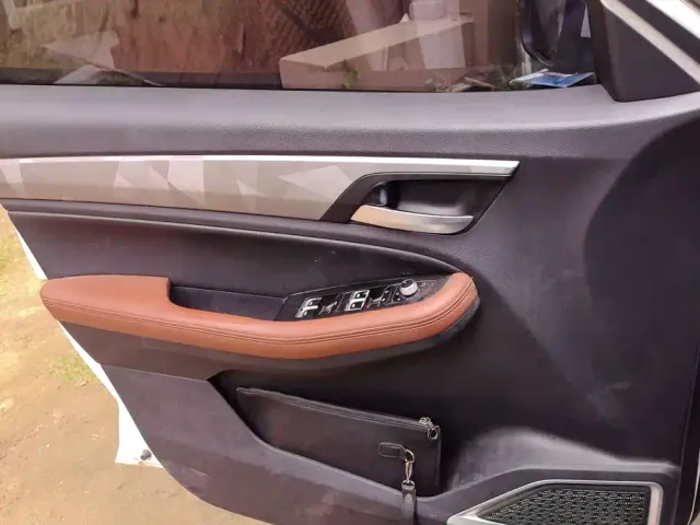 Geely Vision X6 — Фото автомобиля 7