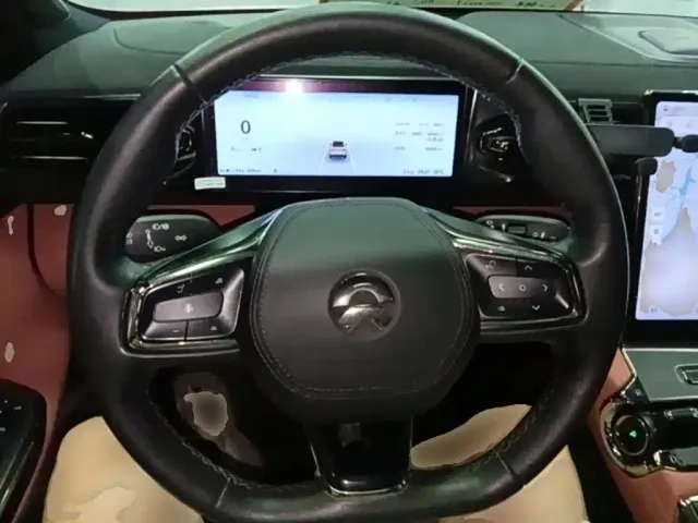 Nio EC6 — Фото автомобиля 10