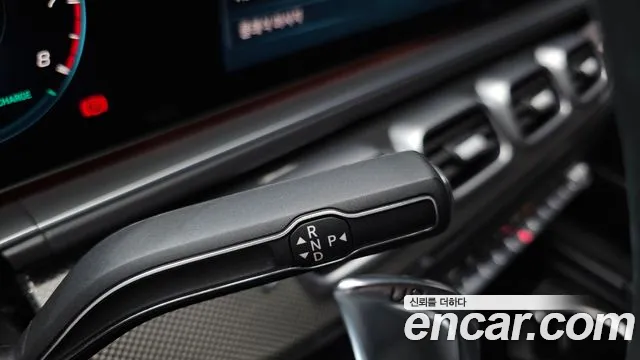 Mercedes-Benz GLE-Class — Фото автомобиля 9