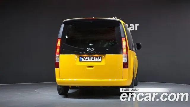Hyundai Staria — Фото автомобиля 4