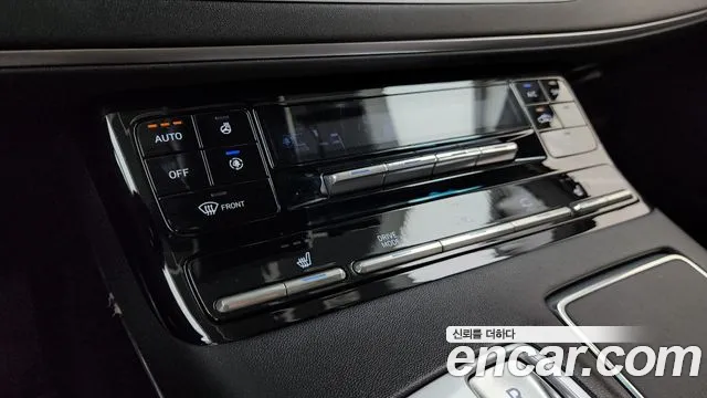 Hyundai Grandeur Новый Grandeur IG 3.0 LPi (Для проката) — Фото автомобиля 28