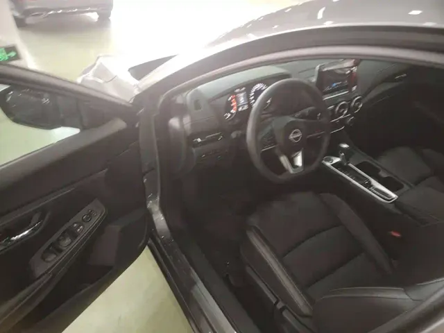 Nissan Sylphy — Фото автомобиля 15