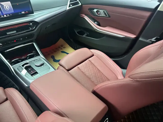 BMW 3 Series — Фото автомобиля 12