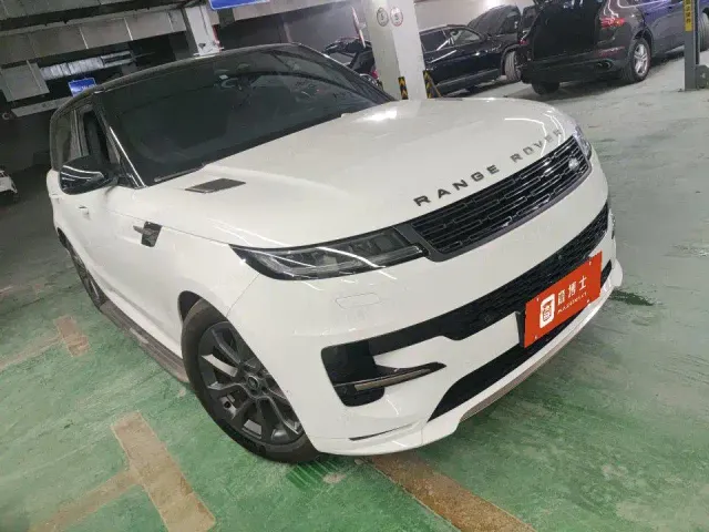 Land Rover Range Rover Sport — Фото автомобиля 2