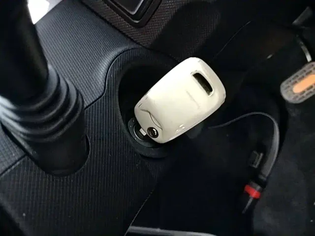 Wuling Hongguang Mini EV — Фото автомобиля 8
