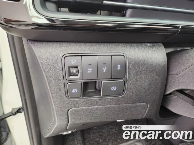 Hyundai Staria Staria 4WD Lounge 9 мест — Фото автомобиля 17