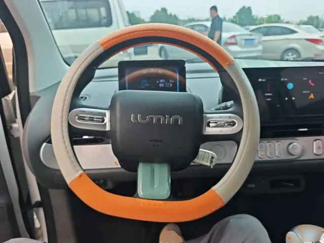 Changan Lumin — Фото автомобиля 10