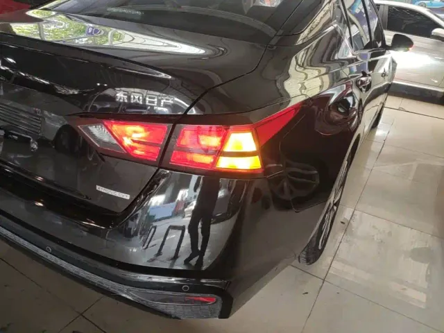 Nissan Teana — Фото автомобиля 7