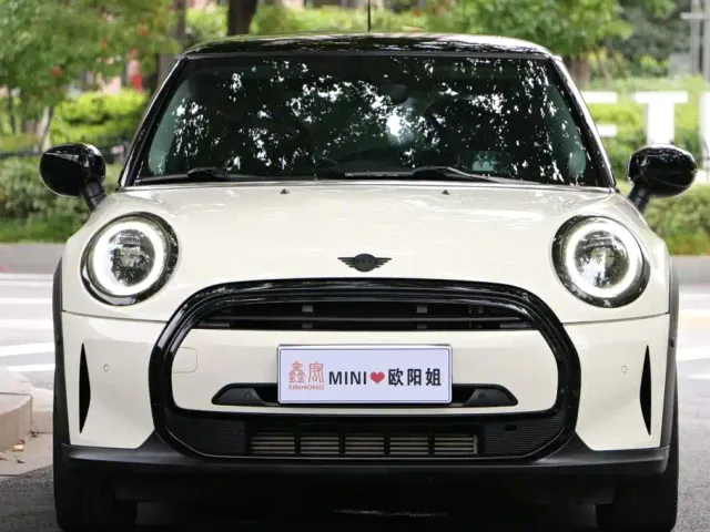 MINI Hatch — Фото автомобиля 3