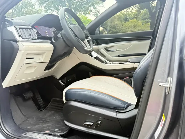 BYD Song PLUS — Фото автомобиля 6