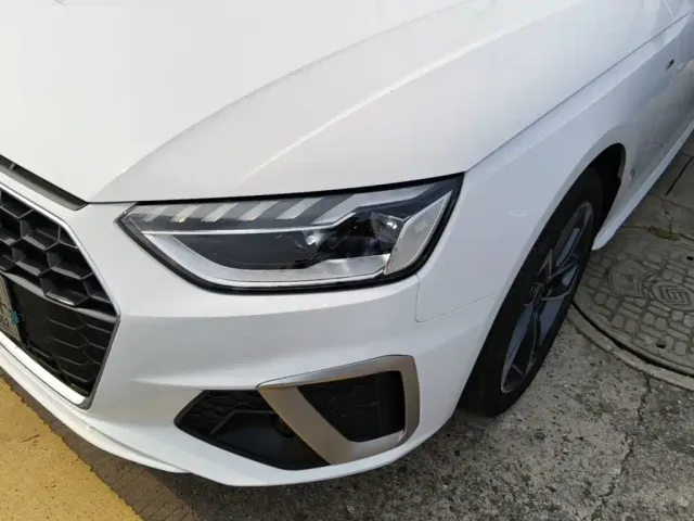 Audi A4L — Фото автомобиля 23