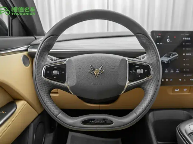 Arcfox Alpha T5 — Фото автомобиля 15