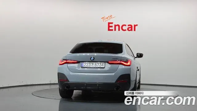 BMW 4 Series G22 — Фото автомобиля 4