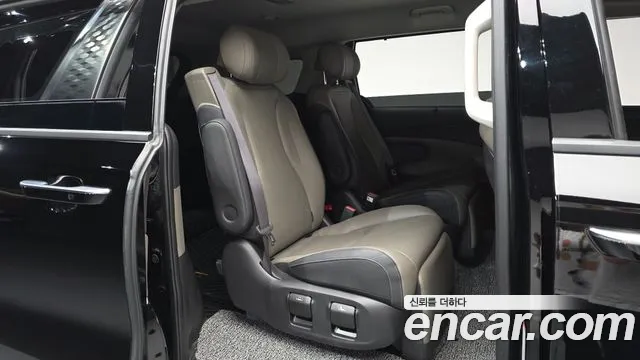 Kia Canival Новый Carnival 4 поколение Дизель 7 мест Noblesse — Фото автомобиля 3